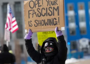 Trump admin suffers setback in plot to boot out hundreds of thousands of migrants