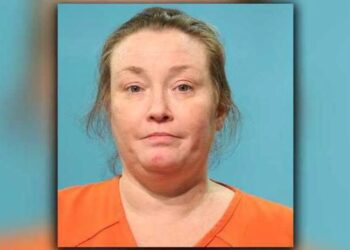 Trump supporter with history of violent threats fails to report to prison, instead flees