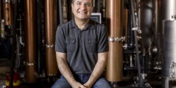 Los Angeles small business owner takes wait-and-see approach after Trump’s tariffs are struck down