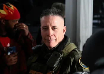 ‘Legend!’ Trump’s border boss joined feds in gushing over agent who shot teacher 5 times