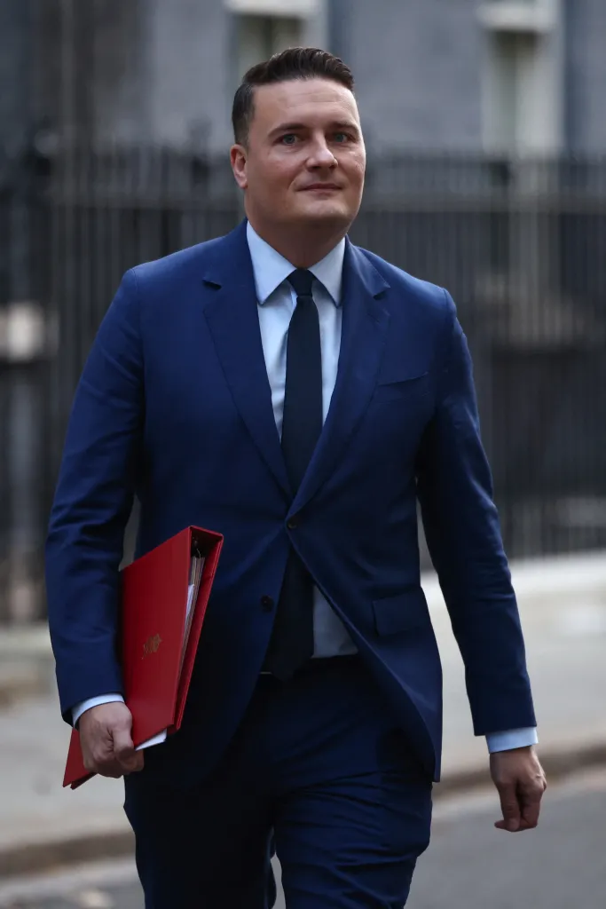 Britain's Secretary of State for Health and Social Care Wes Streeting arrives to attend a cabinet meeting at 10 Downing Street in central London on Nov. 26, 2025.