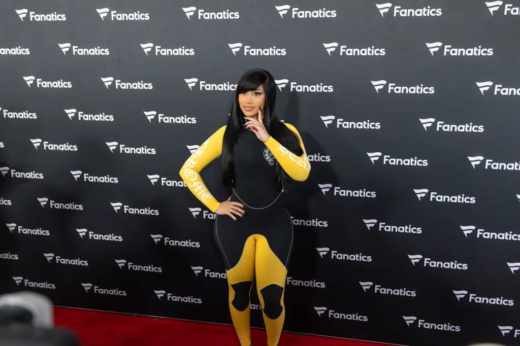 Cardi B poses on the red carpet at Michael Rubin's Fanatics Super Bowl Party.