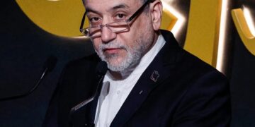 Tehran’s foreign minister warns they’re ready to attack US bases in Middle East if Trump strikes Iran