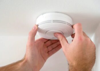 Thousands of smoke detectors sold on Amazon recalled due to potential fire hazard