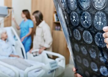 Alzheimer’s symptoms could be predicted years in advance through one simple test