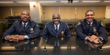 High-ranking black NYPD chiefs saw challenges, victories