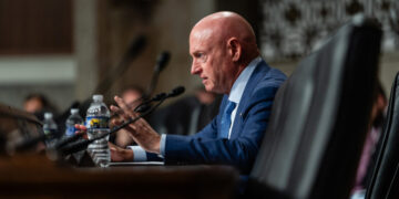 Grand Jury Rebuffs Justice Dept. Attempt to Indict 6 Democrats in Congress