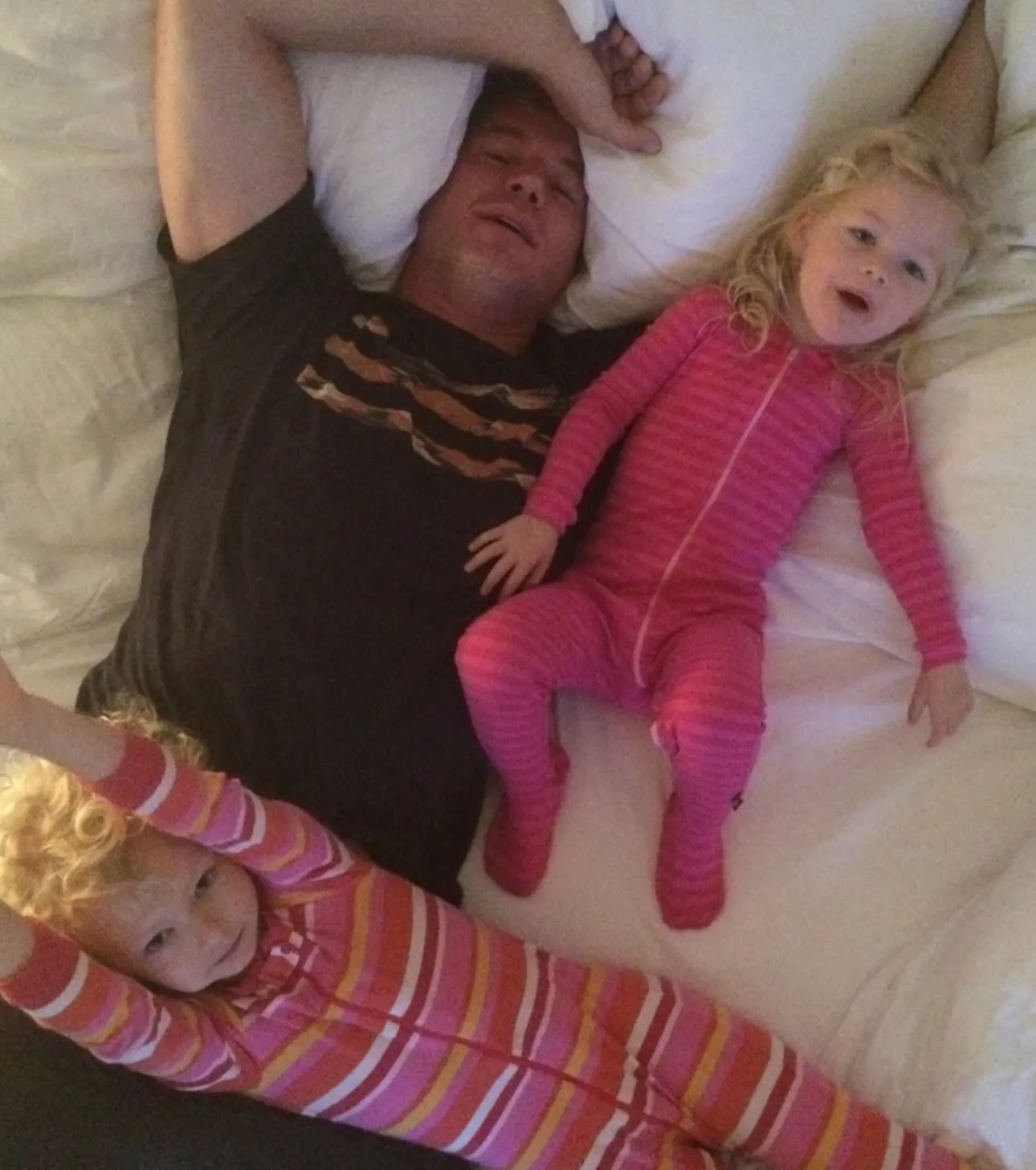 Dane, pictured here with his daughters, tied the knot with Gayheart in 2004.