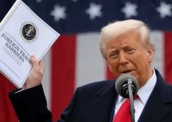 Supreme Court ruling won’t stop Trump’s ‘evangelical’ belief in tariff plan: analyst