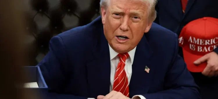 Ex-Fox News host suspects ‘somebody got to Trump’ after eyebrow-raising admission