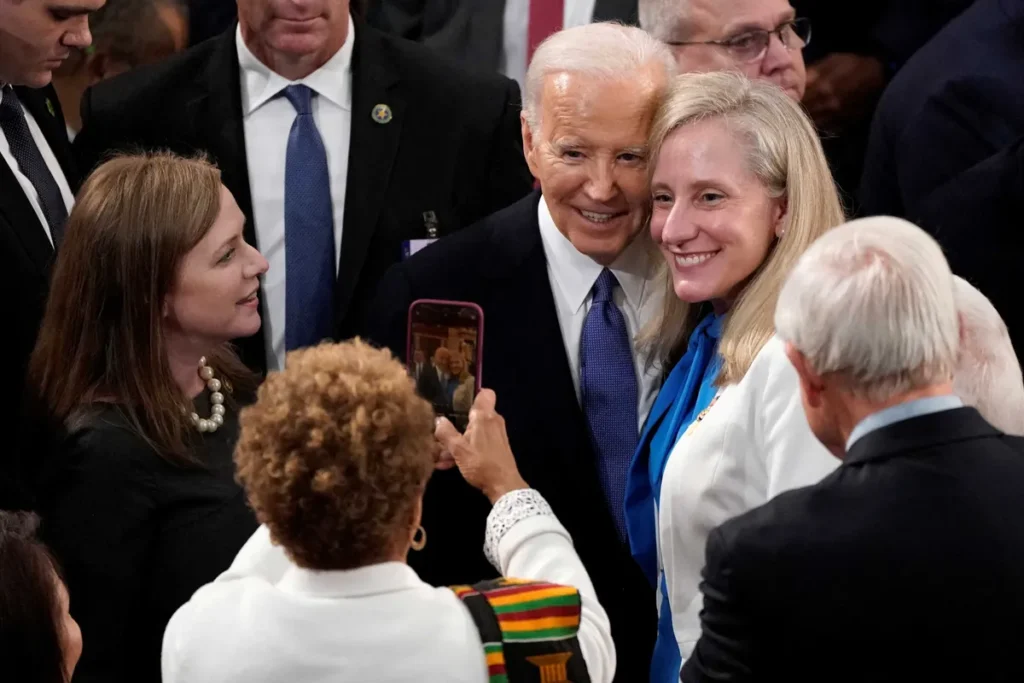 Blue state propose eliminating nearly all GOP House seats in new map