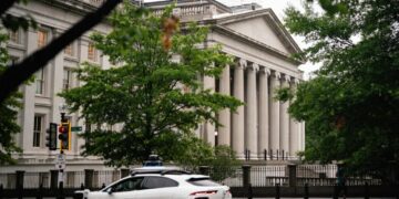 Waymo Asks the DC Public to Pressure Their City Officials