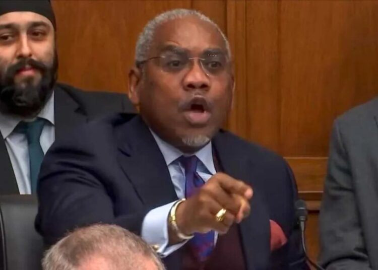 ‘Stop covering!’ Dem shouts down ‘flunky’ Scott Bessent over Trump’s ‘shady’ deals