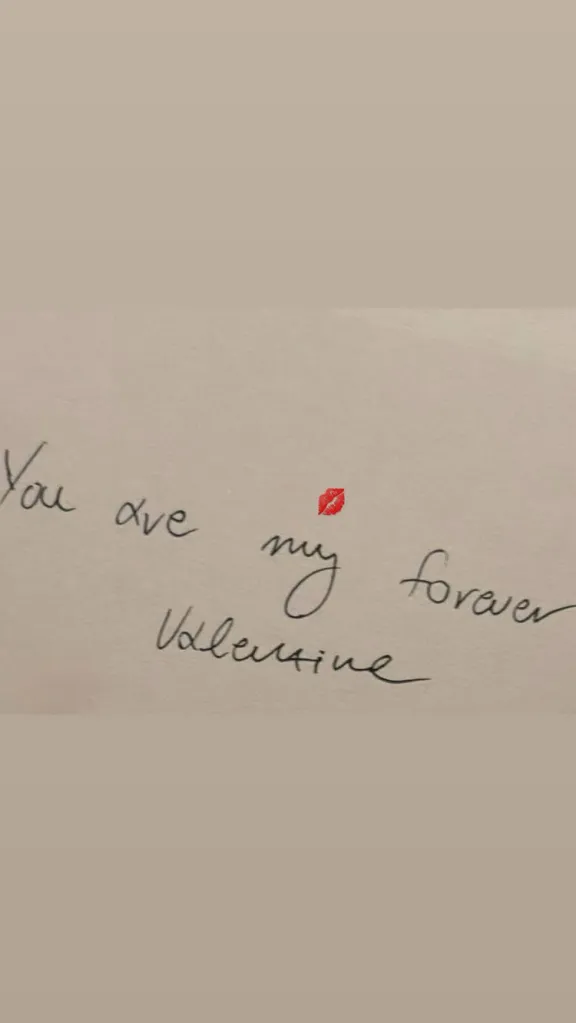 Handwritten note on a light background reads 