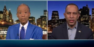 Hakeem Jeffries Sticks Up for Don Lemon: ‘No Basis in Law or Fact’ to Justify Arrest