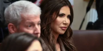 Kristi Noem ‘alienating Republicans’ — and it’s not just over her handling of ICE