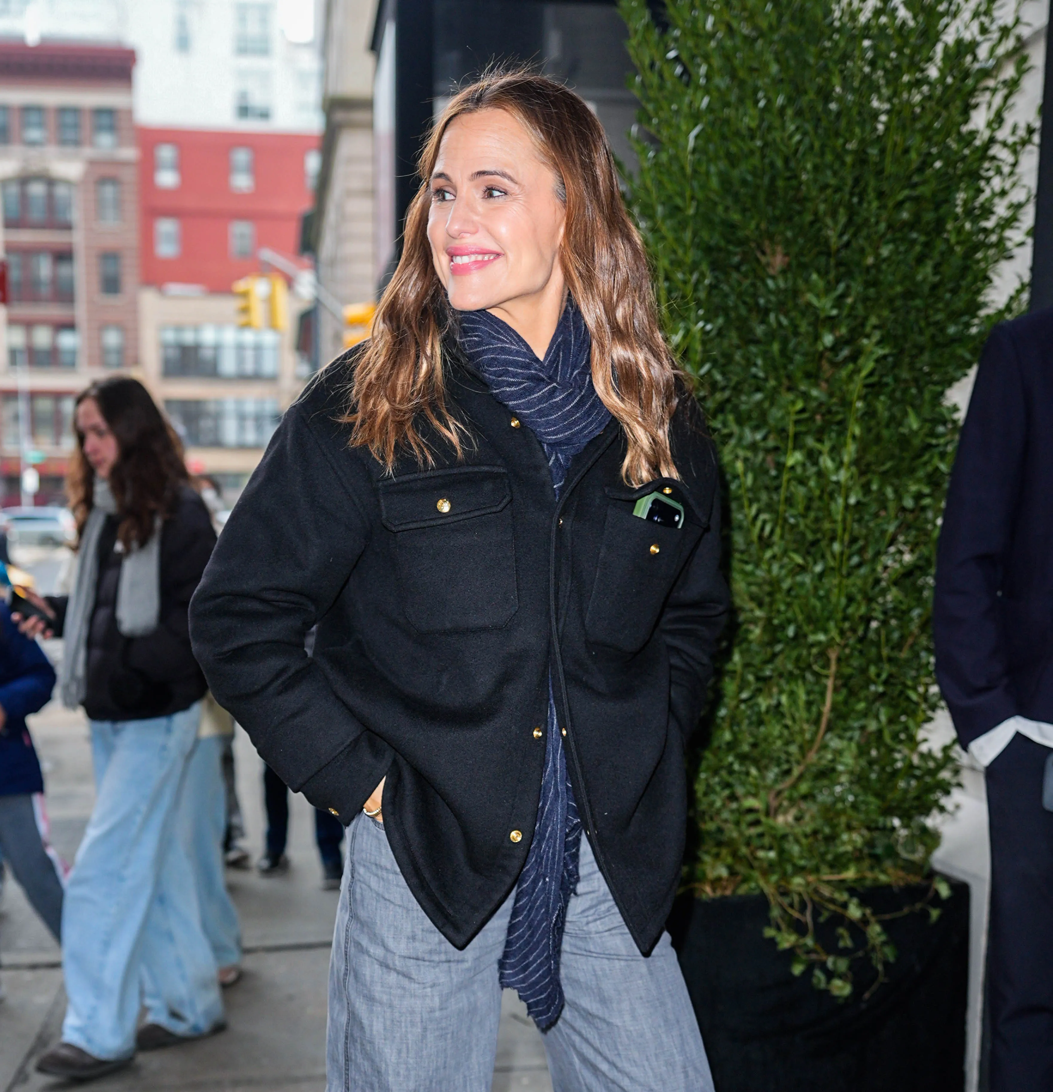 Jennifer Garner has learned plenty about co-parenting with ex-husband Ben Affleck.