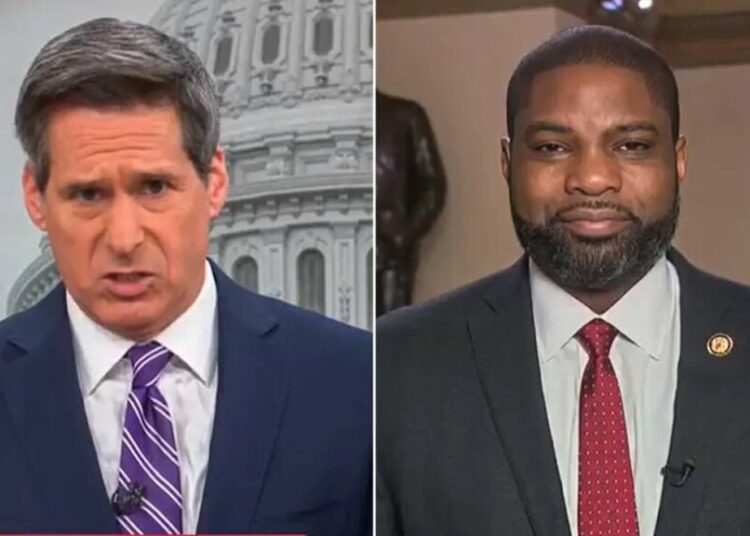 ‘Go check’: CNN host stuns MAGA lawmaker with stats from Trump’s lagging economy