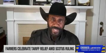 ‘That’s a lie!’ Black farmer corrects Trump while exposing president’s ‘all-white’ meeting
