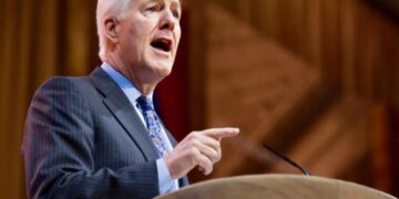 Senate Republican’s attack on GOP rival immediately backfires