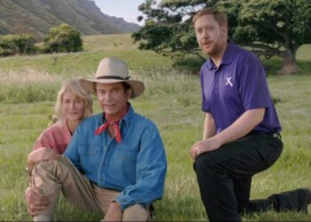 ‘Jurassic Park’ Reunion: Sam Neill, Jeff Goldblum and Laura Dern Reprise Roles in Super Bowl Spot