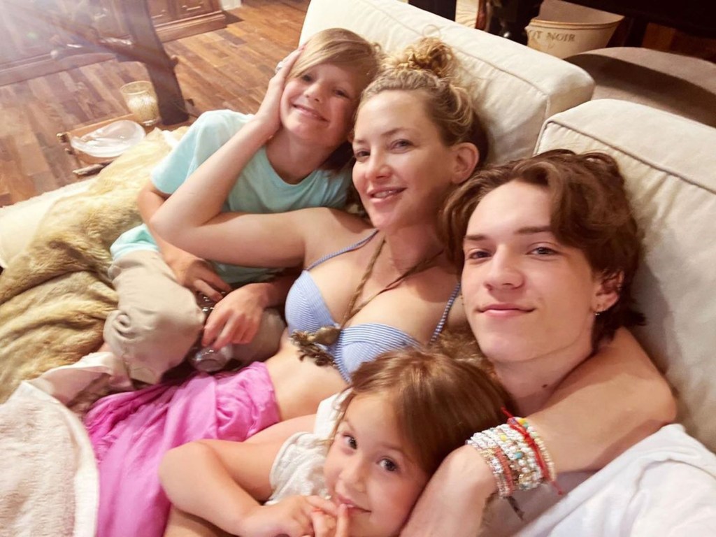 Kate Hudson with her three children, Ryder, Bingham, and Rani.