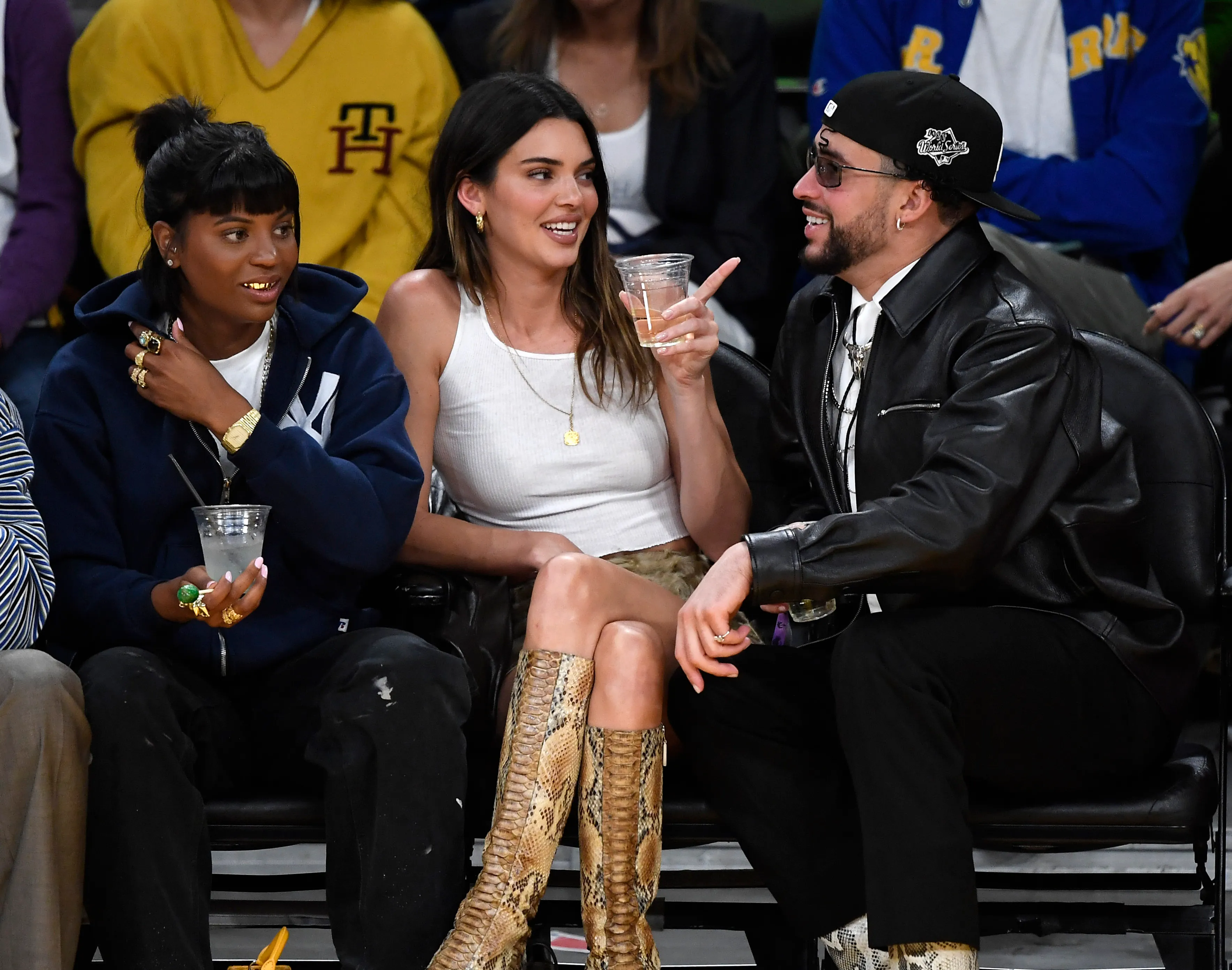 Kendall Jenner and Bad Bunny at a Lakers game.