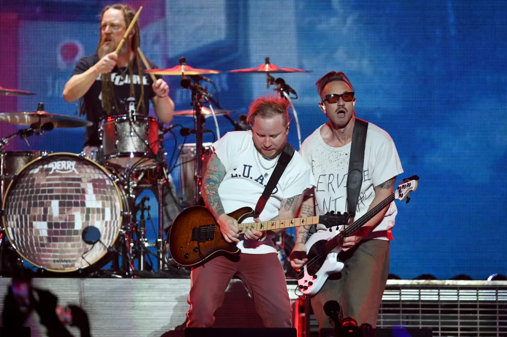 Shinedown perform during iHeartRadio Channel 95.5's Jingle Ball 2025 in Detroit, Michigan, on Dec. 9, 2025.