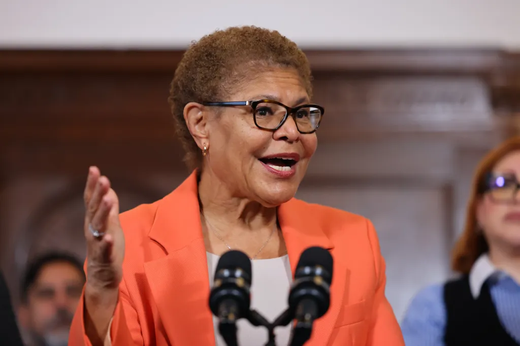 Karen Bass, Los Angeles Mayor, speaking at a press conference on immigration policy.