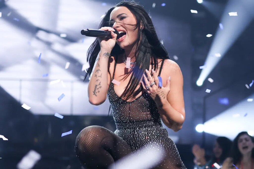 Demi Lovato suddenly cancels tour dates due to health concerns