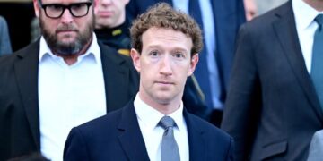 Mark Zuckerberg’s Team Reprimanded for Wearing Meta Glasses to Court