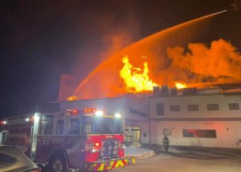 Fire engulfs Pennsylvania hospital as emergency crews evacuate patients