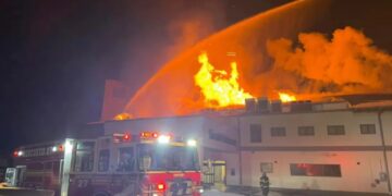Fire engulfs Pennsylvania hospital as emergency crews evacuate patients