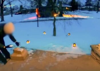 Amazon driver goes on explicitive filled rant for delivering multiple packages to customers