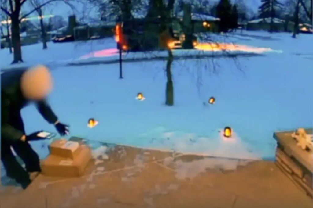 Amazon driver goes on explicitive filled rant for delivering multiple packages to customers