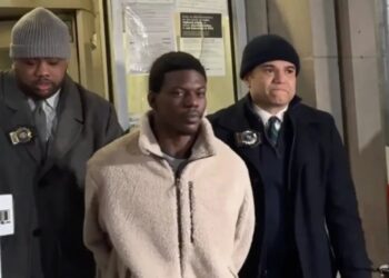 Career criminal creep busted for allegedly raping 14-year-old in private NYC apartment community
