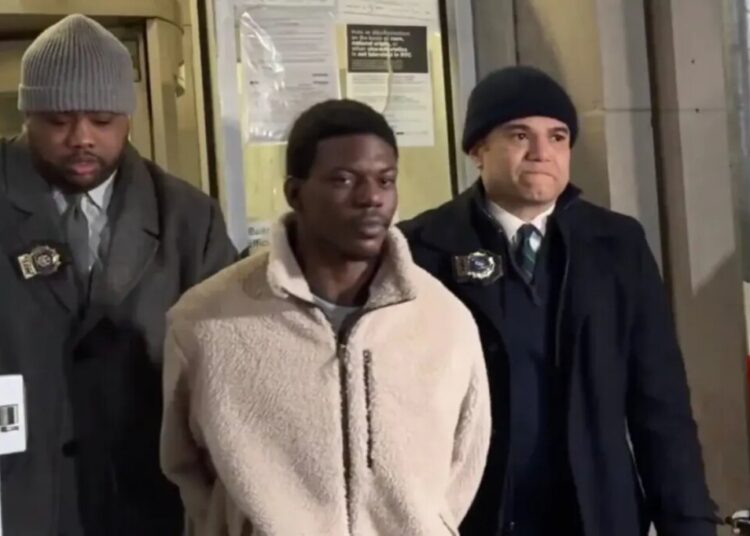 Career criminal creep busted for allegedly raping 14-year-old in private NYC apartment community