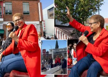 Karen Bass epically trolled during open-top ride through Los Angeles