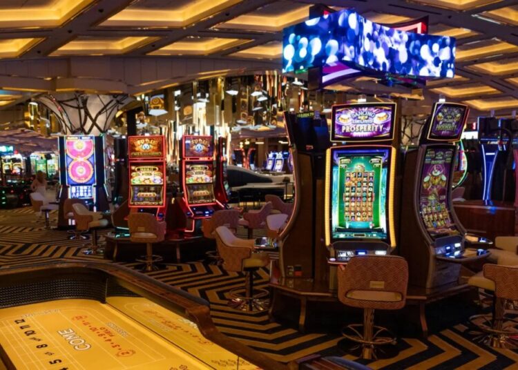 Dear Abby: My husband lost $600K on slot machines — now we’re bankrupt and elderly