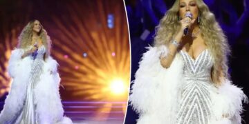Mariah Carey’s Olympic act prompts questions about possible lip-syncing and a curious teleprompter