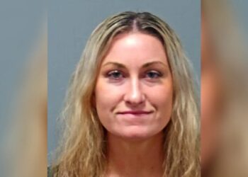 Grinning female shooter opens fire at house party after finding out her ex-husband, new beau were talking