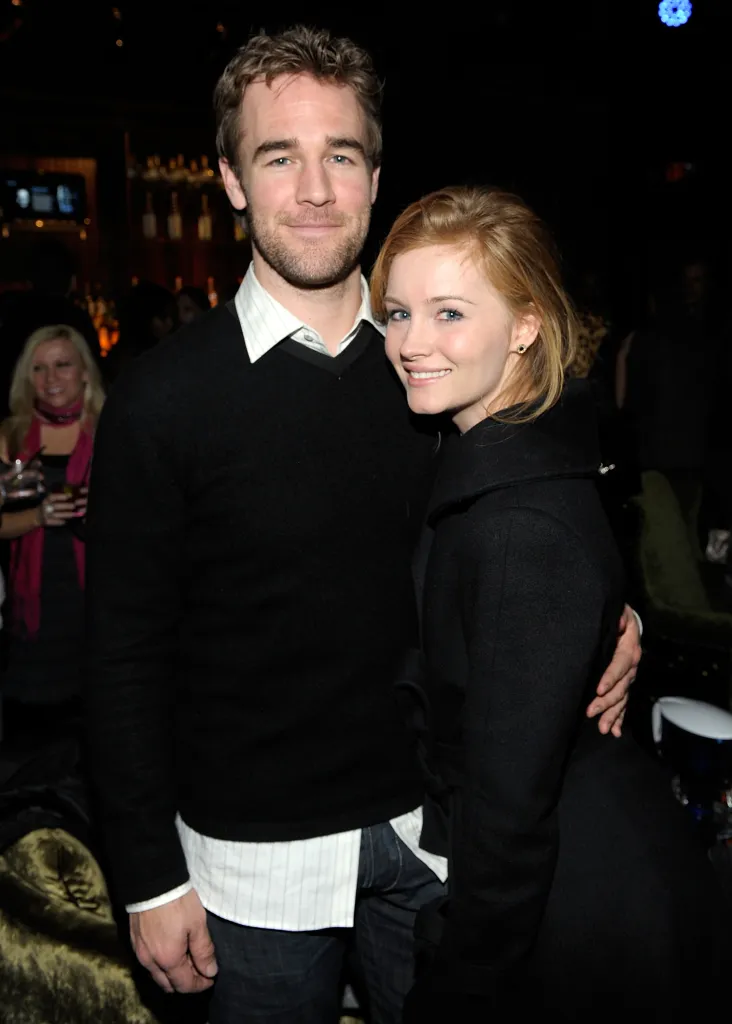 James Van Der Beek and Kimberly Brook posing for a photo.