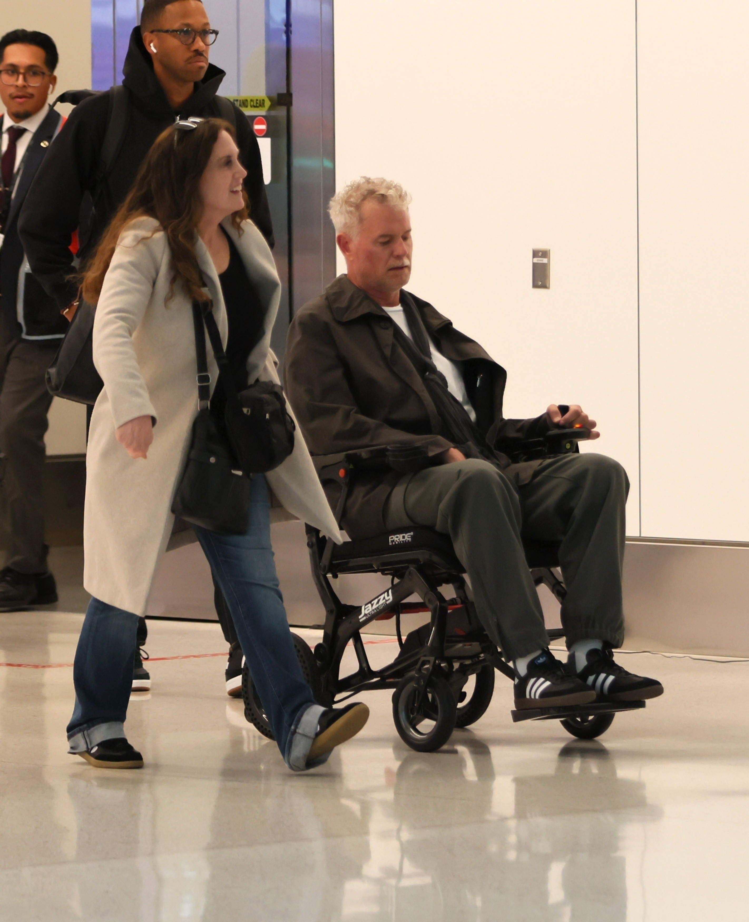 Eric Dane in a wheelchair at Los Angeles International Airport in November 2025