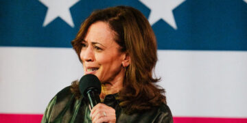 Kamala Harris Sold Her Email List to D.N.C., Then Paid Off Old 2024 Debts