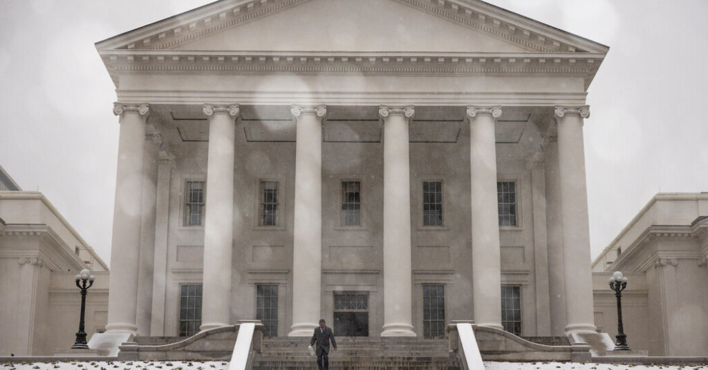 Virginia Democrats Propose New Congressional Maps Ahead of Midterms