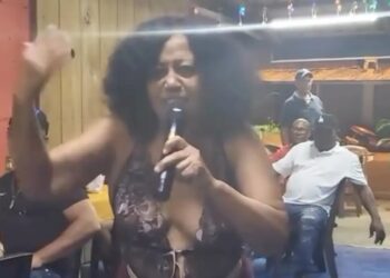 Karaoke singer arrested for disrespecting Dominican Republic national anthem with her rendition