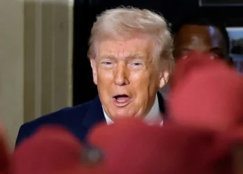 ‘Rattled’ Trump now super dangerous — and ‘reaching for the accelerant’: Ex-GOP insider