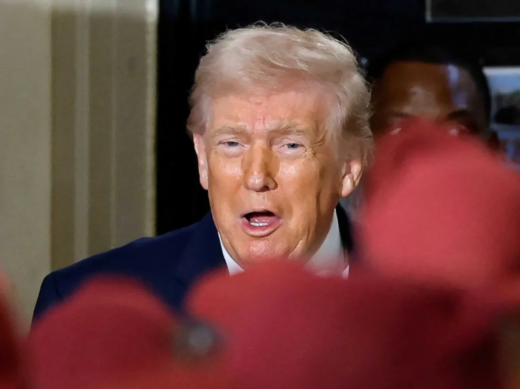 ‘Rattled’ Trump now super dangerous — and ‘reaching for the accelerant’: Ex-GOP insider