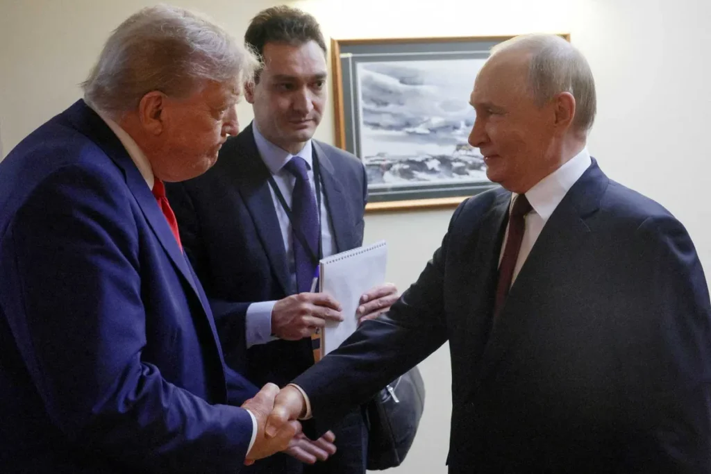 Wave of subpoenas unleashed as Trump DOJ launches attack on 2016 Russia probe