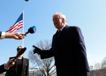 Trump defends Bill Clinton in Epstein probe: ‘I don’t like seeing him deposed’